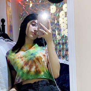 Meet your Posher, Alissa